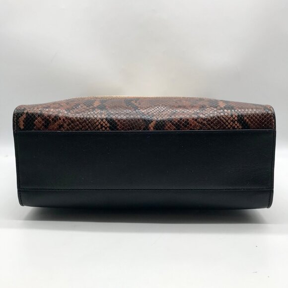 Marc Jacobs Black Snake Embossed Leather Grind Shopper Tote Bag - Picture 5 of 10